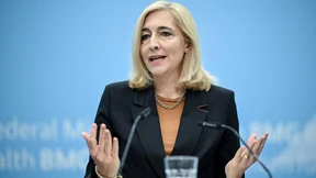 Den Pflege- und Krankenkassen fehlen sechs Milliarden