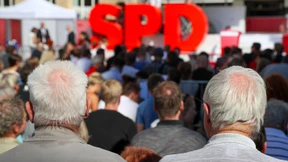 SPD prüft Entlastung für Betriebsrentner