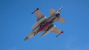 Syrien schießt israelisches Kampfflugzeug ab