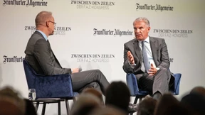 Lufthansa prüft Sonderflüge für Eintracht-Fans