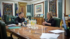 Sie kennt die Sorgen der Soldaten