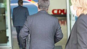 Vom „Knüppel“ zur „Weidenrute“: Sind Jamaika-Sondierungen nur noch Drohkulisse?