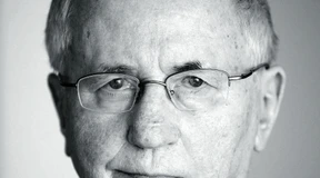 Der Mann mit der Schultüte