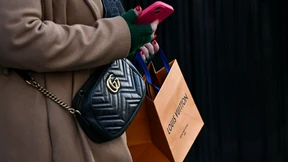 Wie Aktien und ETF zu einem guten Weihnachtsgeschenk werden