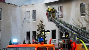 Brände in zwei Flüchtlingsheimen