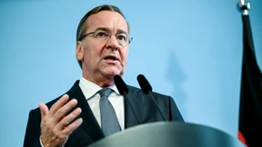 Kurzer Prozess mit einem General