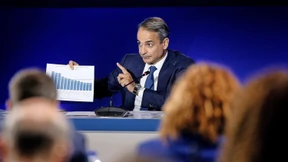 Athen plant neue Ausgabenwelle