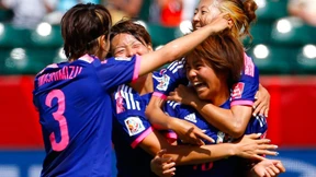 Spätes Glück für Weltmeister Japan