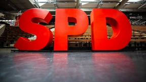 Die Sozialdemokraten stimmen über den Koalitionsvertrag ab