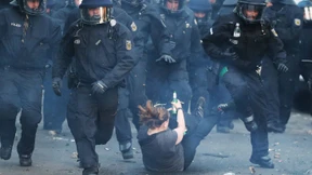 Festnahmen und Verletzte bei Mai-Krawallen