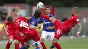 Und im Wald singen ein paar „Eiserne“
