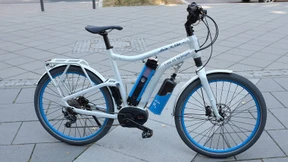 Mit dem Wasserstofffahrrad um die Ecken gezischt