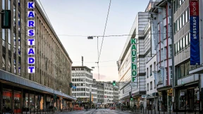 Galeria Karstadt Kaufhof will fast die Hälfte aller Häuser schließen