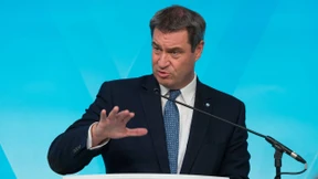 „Um uns herum explodiert die Corona-Herausforderung“