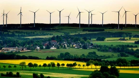 Behörde fordert mehr Naturschutz bei Windradausbau