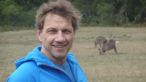 Drei Fernsehkommissare spüren die schönsten Plätze in Australien auf.