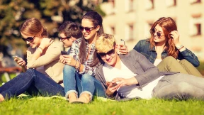 So süchtig machen Whatsapp, Instagram und Co.