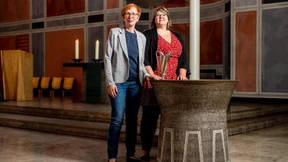 Taufe mit Wasser und Eis