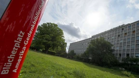 Lesen Sie doch bitte woanders!