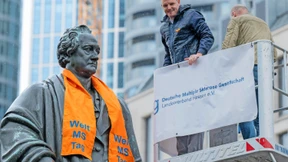 „MS ist nichts, wofür man sich schämen muss“