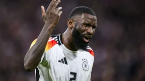 Vom Tisch gevöllert