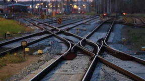 EVG droht mit wochenlangen Streiks