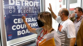 Wütende Trump-Anhänger wollen Auszählungs-Stopp