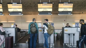 Regierung: Gutscheine statt Rückzahlung für abgesagte Reisen