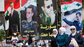 Demokratieparodie in einem zerrissenen Land  