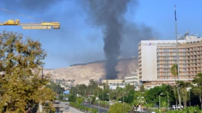 Rebellen greifen Armeehauptquartier an