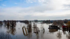 Tausende Niederländer müssen ihre Häuser verlassen