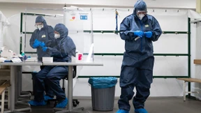 Weniger als 10.000 Neuinfektionen, Inzidenz steigt wieder an