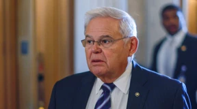Senator Robert Menendez wegen Korruption angeklagt