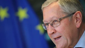 Rettungsfonds-Chef will Athens Schulden tragbar rechnen