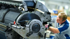 Zahl der Kurzarbeiter sinkt um eine Million