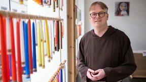 Ein Kapuziner zieht weiter