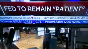 Amerikas Notenbank hält vorerst an niedrigem Leitzins fest