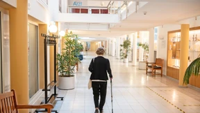 Lohnt es, zusätzlich für die Pflege vorzusorgen?