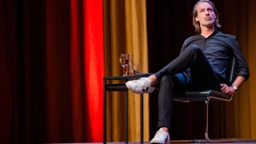 Der ewige Schwätzer liegt wieder einmal falsch