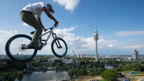 Action bis der Arzt kommt