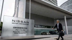Nissan streicht 9000 Stellen