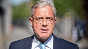 Röttgen hält Präsenzparteitag für ausgeschlossen