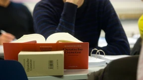 Jurastudenten machen sich nützlich