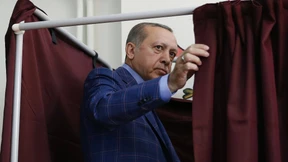 Auf dem Weg zur absoluten Herrschaft?