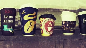 Wie Studenten für den geliebten Pappbecher den Aufstand probten