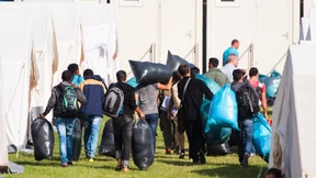 HSV verbietet weitere Flüchtlinge auf Stadion-Parkplatz