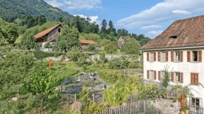 Was man aus einem Kloster alles machen kann!