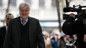 Seehofer macht sich bezahlt