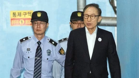 Früherer Präsident Südkoreas zu 15 Jahren Haft verurteilt