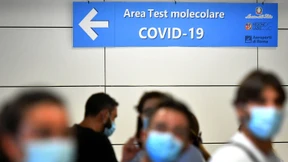 Teststation im Flughafen